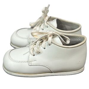 Stride Rite Leather Walking Shoes Size 5D Vintage